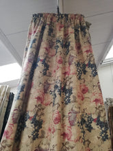 Load image into Gallery viewer, Beige b/g with Pink &amp; Blue Fruits &amp; Flowers Lined &amp; i/L 3970b
