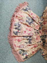 Load image into Gallery viewer, Beige b/g with Pink &amp; Blue Fruits &amp; Flowers Lined &amp; I/L 3970c
