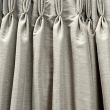 Load image into Gallery viewer, Beige with slight slub, lined &amp; I/L, pinch pleats 3506i
