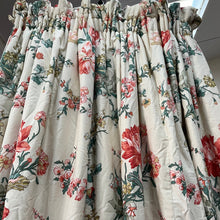 Load image into Gallery viewer, Baker Chintz, reds &amp; greens floral, lined &amp; I/L, pencil pleats/ruffle top 3513
