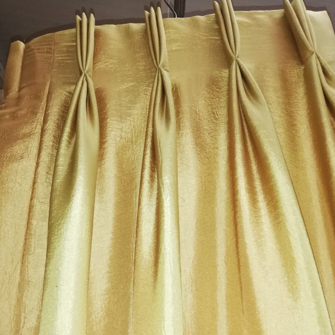 Plain Gold/Yellow silk, lined, 3521b