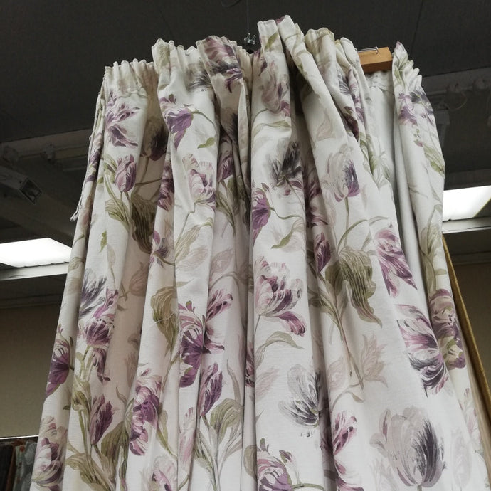 Laura Ashley, cream with lilac florals, lined, 3536
