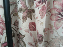 Load image into Gallery viewer, Beige with pink florals,lined &amp; I/L. 3483c
