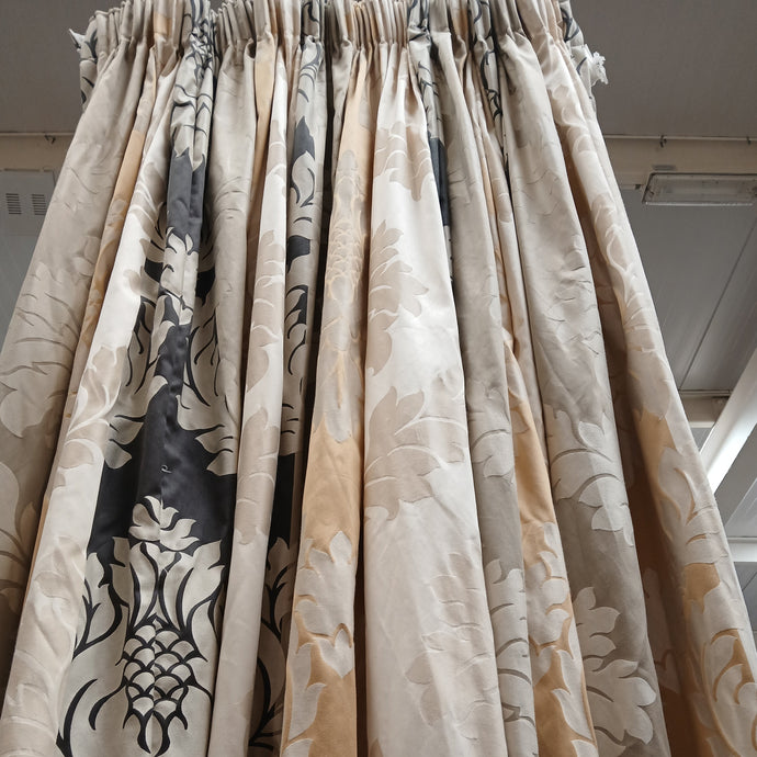 Laura Ashley , cream, gold & black design, lined, 3612b