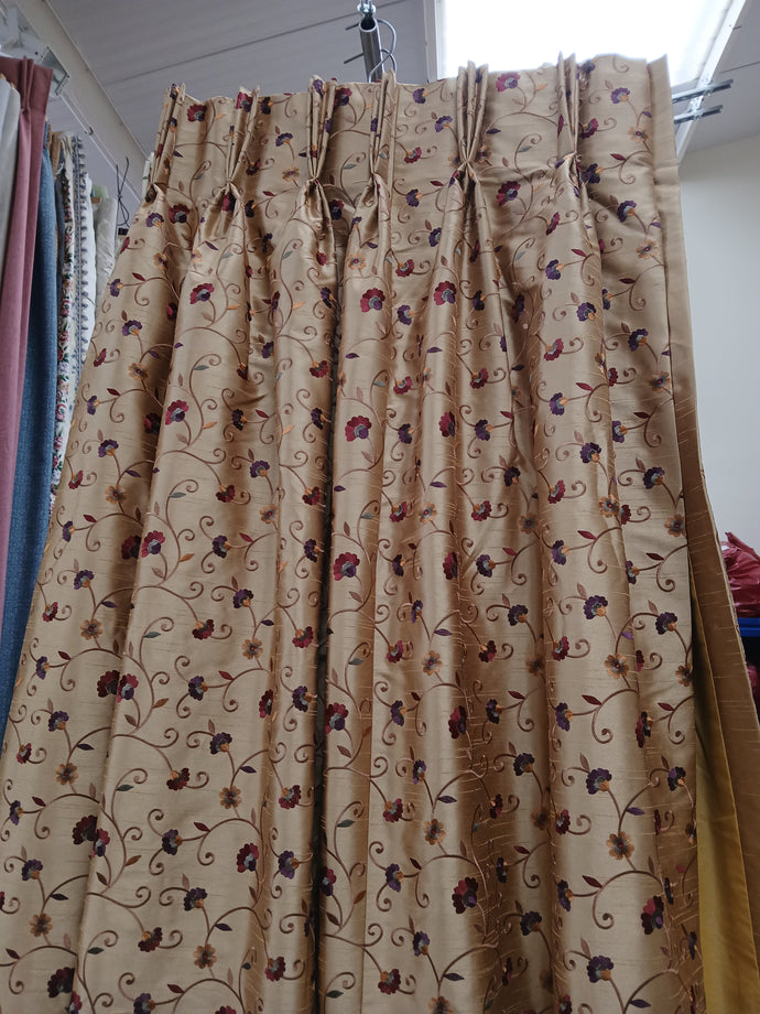 Gold silk with red & gold florals, lined in gold, 3635.