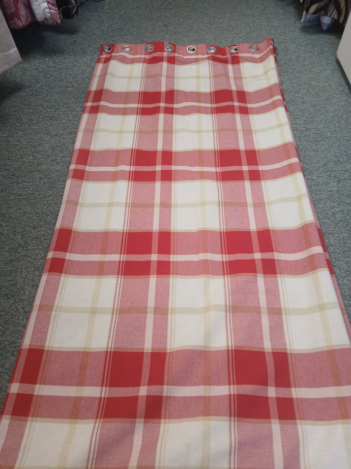 Red & cream check, lined, 3655d