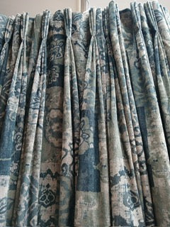 Black, blue & beige velvet design, lined, 3760b
