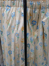 Load image into Gallery viewer, Yellow stripe with yellow &amp; blue flowers, lined &amp; I/L, 3699b
