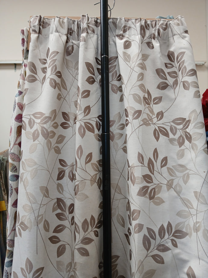 Beige leaf design, lined, 3766i