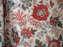 Load image into Gallery viewer, Cream with red &amp; green florals, lined &amp; I/L, 3774c
