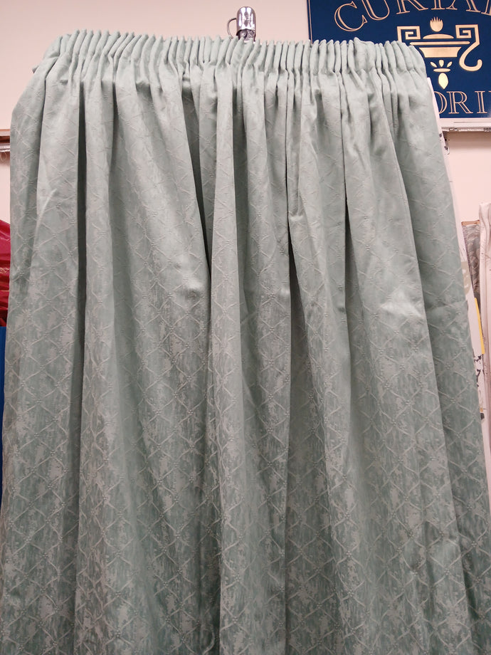 Green self pattern, lined, 3780a