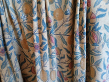 Load image into Gallery viewer, William Morris &quot;Fruit Minor&quot;, beige with fruits and flowers, B/O lined, 3782d
