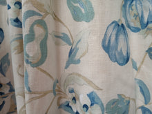 Load image into Gallery viewer, White b/g with blue florals, Lined &amp; I/L, SINGLE, 3783a

