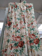 Load image into Gallery viewer, Glazed cotton, cream with red/pink florals, lined, 3790
