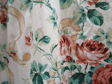 Load image into Gallery viewer, Glazed cotton, cream with red/pink florals, lined, 3790
