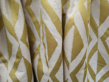Load image into Gallery viewer, Lime green &amp; beige geometric design, lined &amp; I/L, 3847
