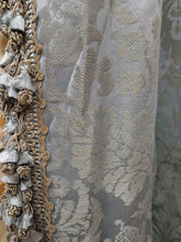 Load image into Gallery viewer, Green damask self pattern, lined &amp; I/L 3868b
