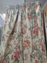 Load image into Gallery viewer, Beige, pink &amp; yellow florals, lined, 3882d
