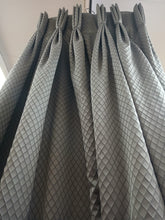 Load image into Gallery viewer, Grey diamond pattern, lined &amp; I/L, 3917a

