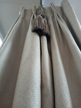 Load image into Gallery viewer, Beige spot design, lined &amp; I/L, 3917d

