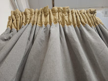 Load image into Gallery viewer, Clarke &amp; Clarke "Highlander", grey with yellow header, lined &amp; I/L, 3920
