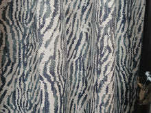 Load image into Gallery viewer, Blue &amp; white zebra style design, B/O lined, 3927e

