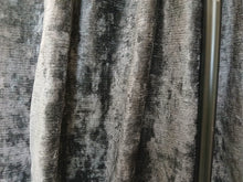Load image into Gallery viewer, Dark grey velvet, lined &amp; I/L, 3929c
