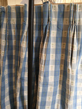 Load image into Gallery viewer, Blue &amp; White check with small tree motif, B/O lined, 3941d
