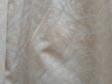 Load image into Gallery viewer, Cream with darker beige design, lined &amp; I/L, 3946d
