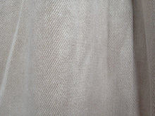 Load image into Gallery viewer, Colefax &amp; Fowler "Franklin natural", lined &amp; I/L, 3951c
