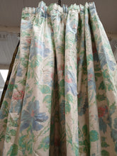 Load image into Gallery viewer, Cream b/g with pale blue/green/pink florals, lined &amp; I/L, 3957a
