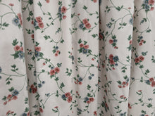Load image into Gallery viewer, White b/g with small red &amp; green flowers, lined, 3967c
