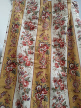 Load image into Gallery viewer, Yellow/red/white florals, Lined &amp; I/L, SINGLE 3968f
