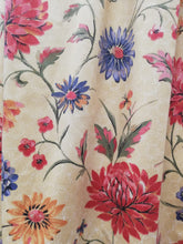 Load image into Gallery viewer, Pale Gold b/g with multi colored floral pattern 3973c
