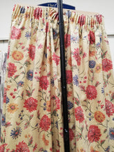 Load image into Gallery viewer, Pale Gold b/g with multi colored floral pattern 3973c
