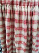 Load image into Gallery viewer, Red,Taupe &amp; Cream Wool Check, lined &amp; I/L, Pencil, 3994b
