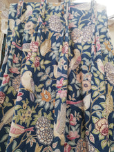 Load image into Gallery viewer, Iliv ''Heritage Midnight''Lined &amp; I/L, triple pinch pleat, 3995b
