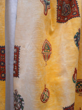 Load image into Gallery viewer, Bright yellow background with red motifs, lined &amp; I/L, 4002a
