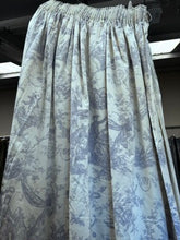 Load image into Gallery viewer, Toile du jouy, Blue &amp; White, Lined B/O, Pencil Pleat 4006b
