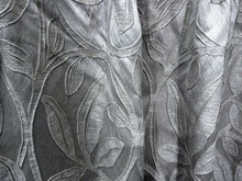 Load image into Gallery viewer, Beige b/g with raised leaf design, Lined, Pinch Pleat, 4008c
