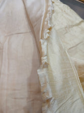 Load image into Gallery viewer, Pale Yellow/Gold Silk, Lined &amp; I/L, Pinch Pleat, 4013a
