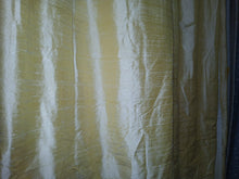 Load image into Gallery viewer, Pale Yellow/Gold Silk, Lined &amp; I/L, Pinch Pleat, 4013a
