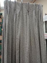 Load image into Gallery viewer, Plain textured grey, B/O lined, Iliv 48
