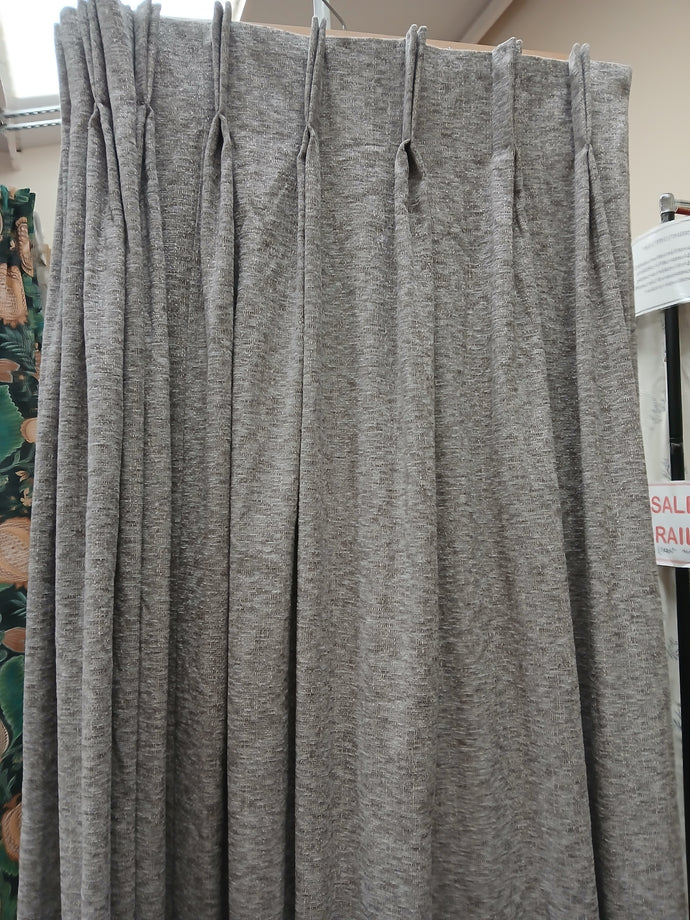 Plain textured grey, B/O lined, Iliv 48